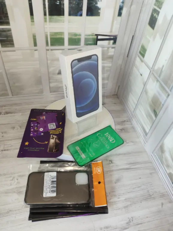 Apple Смартфон iPhone 12 mini USA 4/256 ГБ, eSIM, Nano-SIM, черный, черный матовый новинка