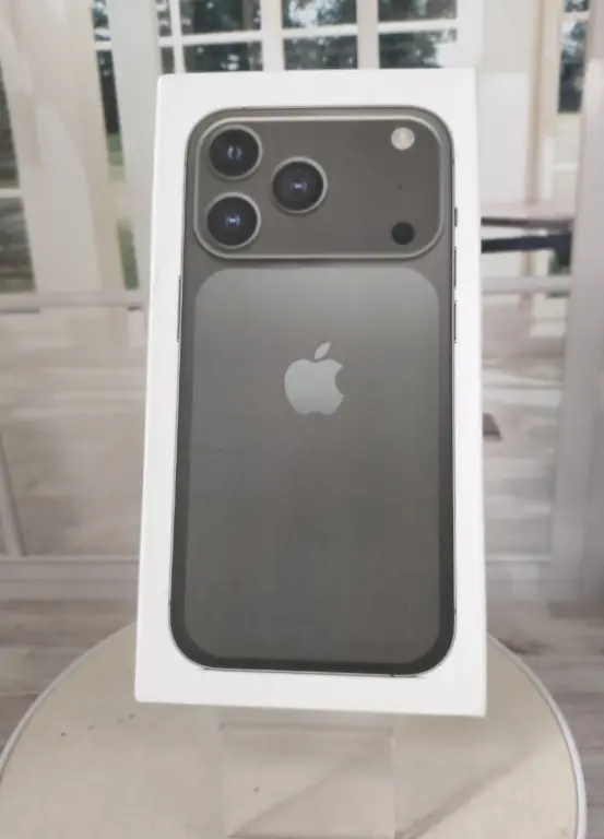 Смартфон iphone 17 pro max копия на андроиде новинка