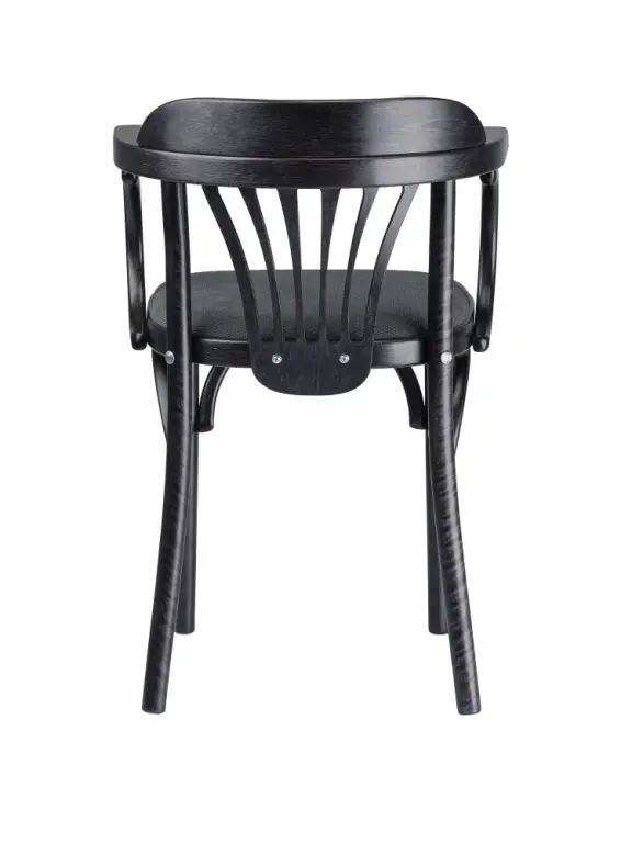 Стулья венские деревянные.